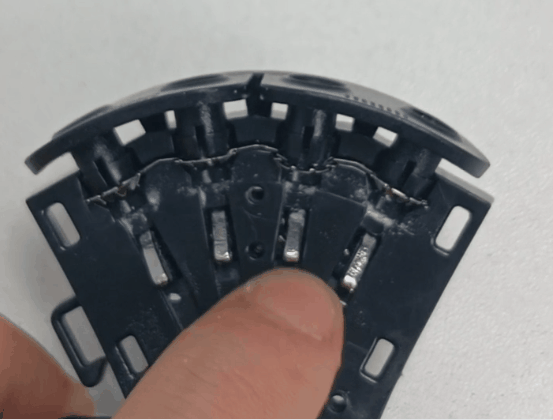checking_magnets.gif