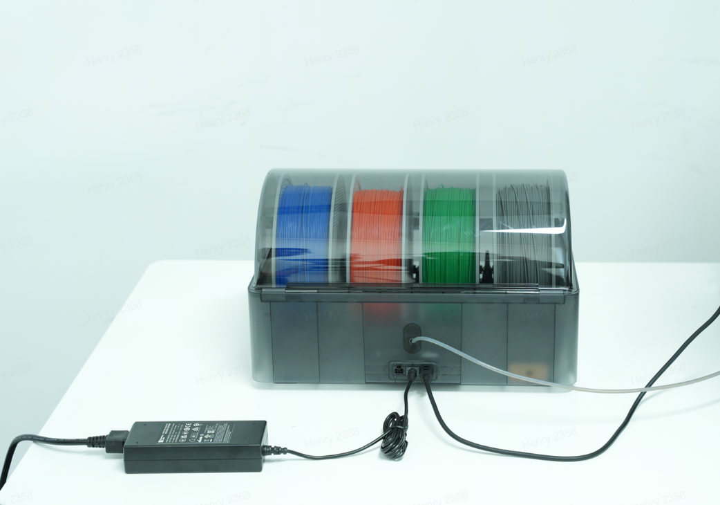 connecting_the_switching_power_adapter.png