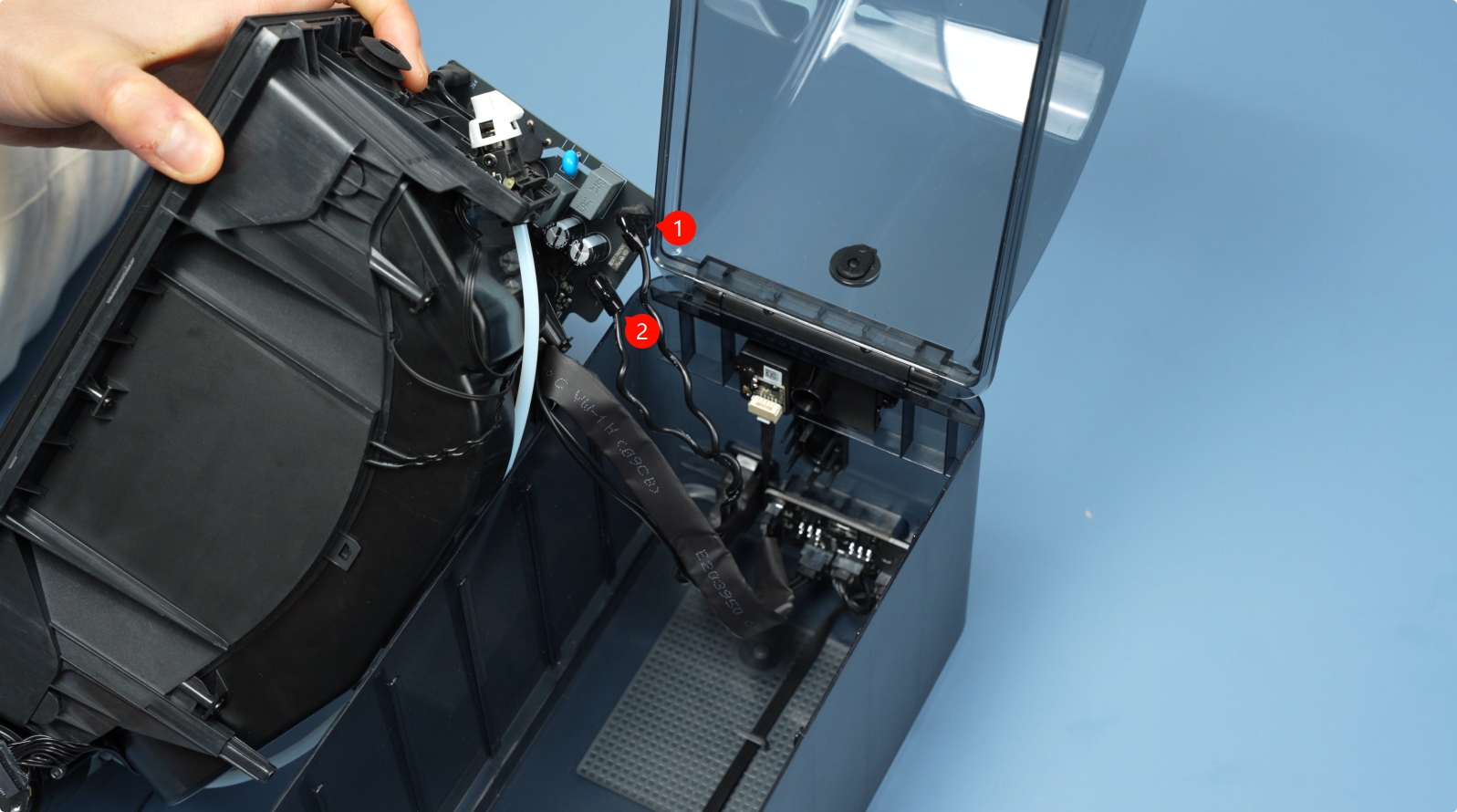 reconnecting_power_cable.jpg