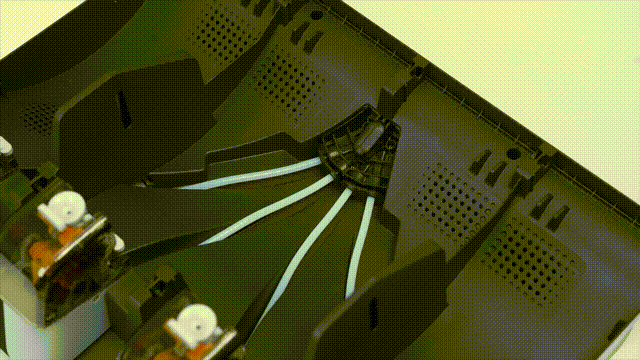 拔上下料到五通的料管.gif