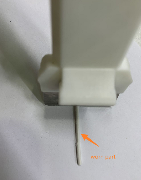 Cut the worn filament