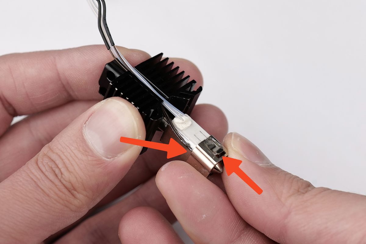 p1_nozzle_heater_clip_reinstall.jpg