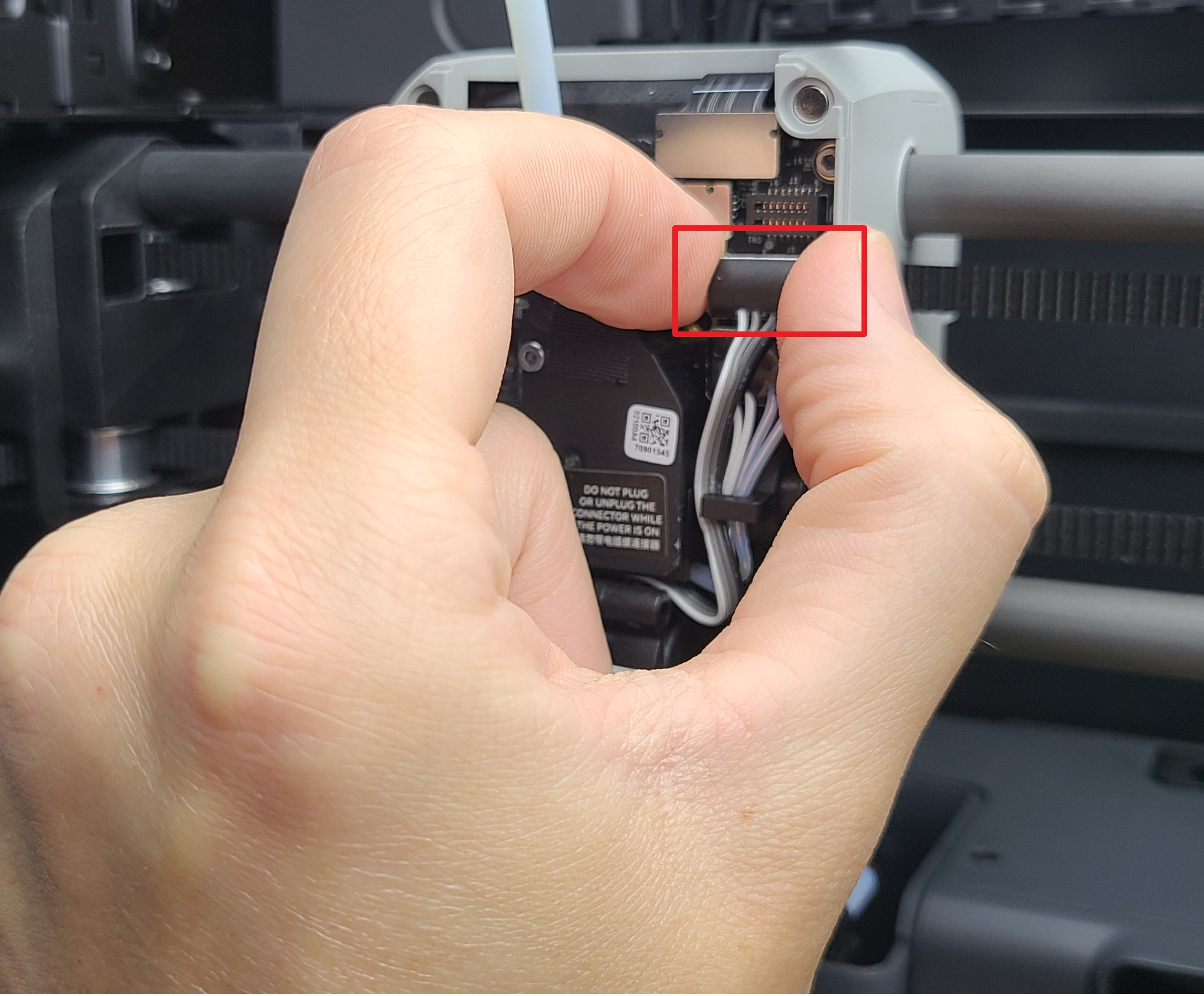 nozzle_connector_removal.jpg